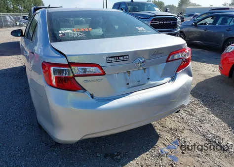 2014 Toyota Camry L z USA, uszkodzony, nr VIN 4T1BF1FK8EU853585